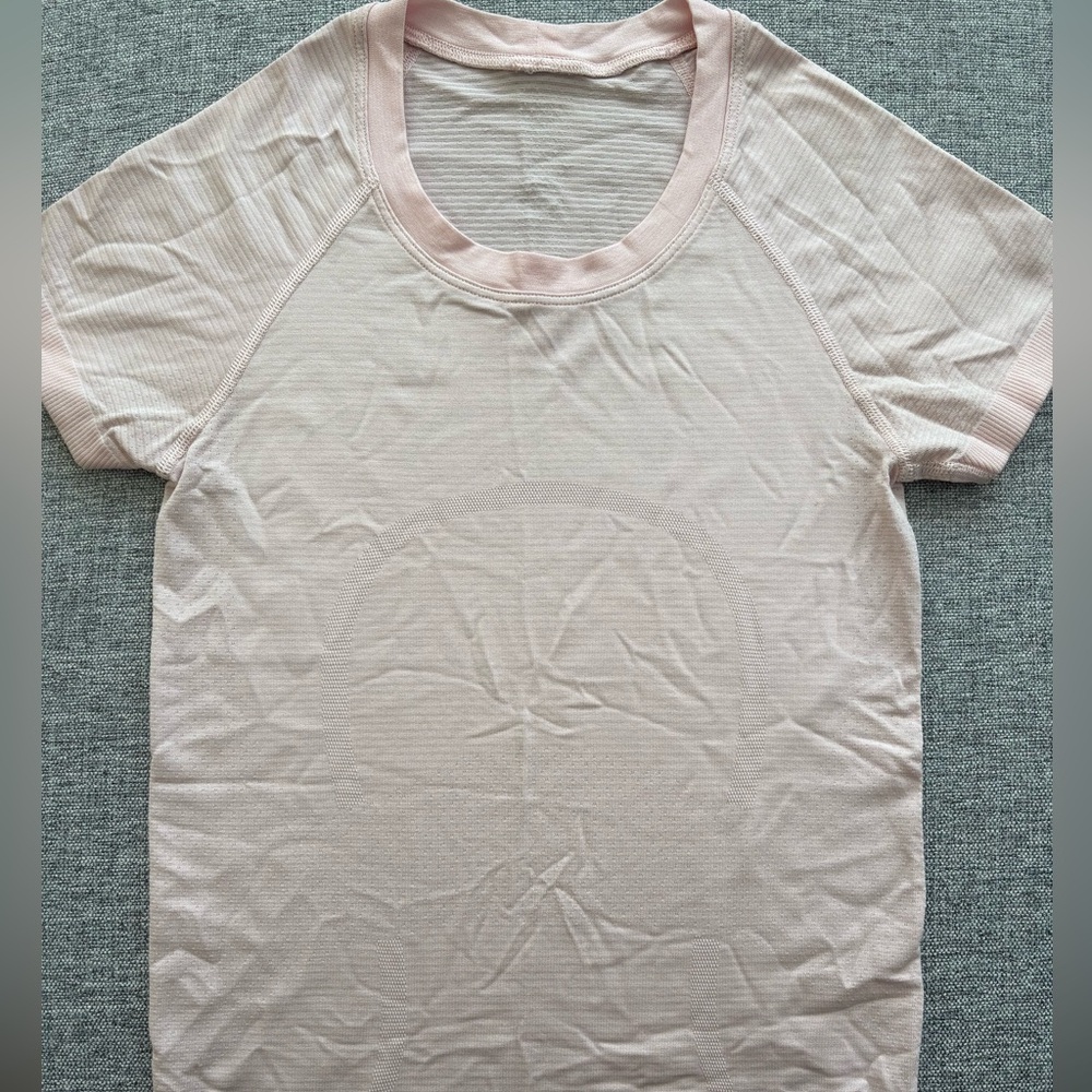 Lululemon swiftly tech Strawberry Milkshake waist length